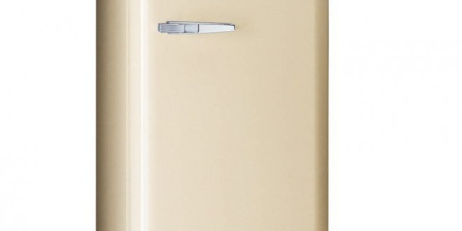 Retro-Nostalgie-Kühlschrank Smeg FAB30P7 im Test